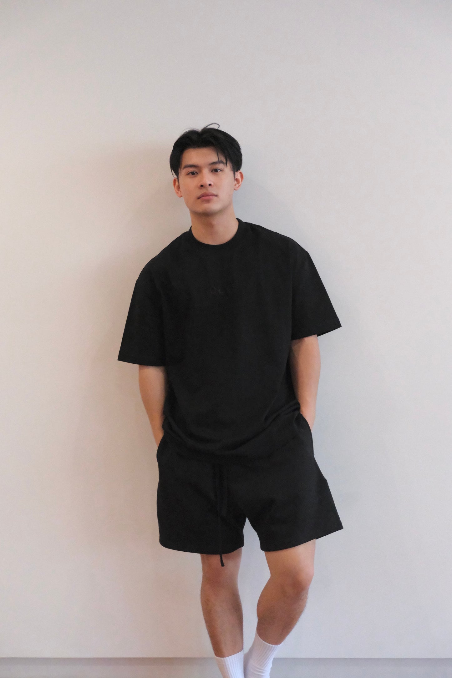 Black Boyfriend Tee 男友T恤